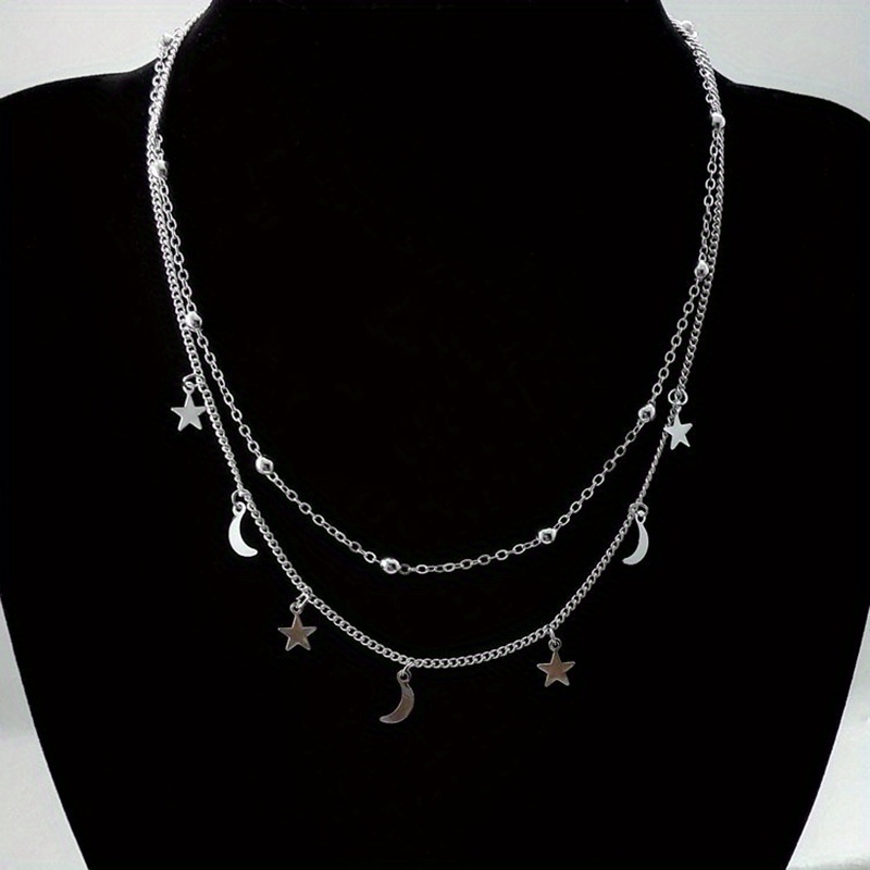 Men's Retro Pentagram Moon Pendant Necklace